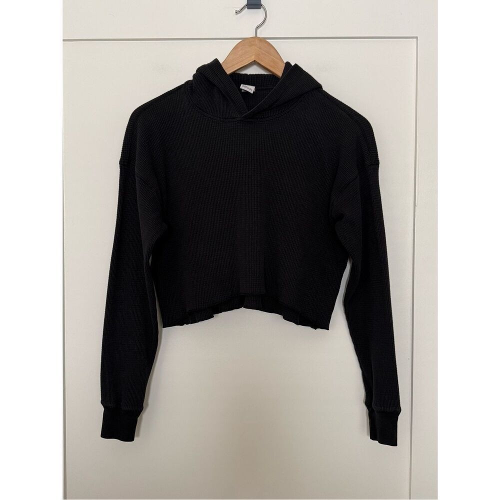 Aritzia Tna Waffle Thermal Hoodie Womens XS Black Cropped Oversized Long Sleeve